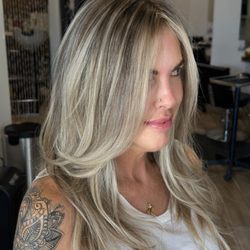 Level Posh Salon