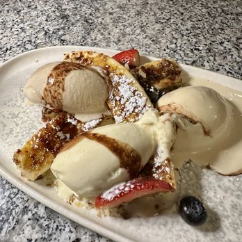 Jessica's Restaurant - Jessica's version of Banana Split. I love caramel! - Italian Near Me - Fanwood, New Jersey