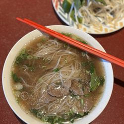 Pho Hoa Binh - Pho tai