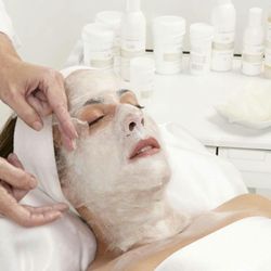 Buena Skincare