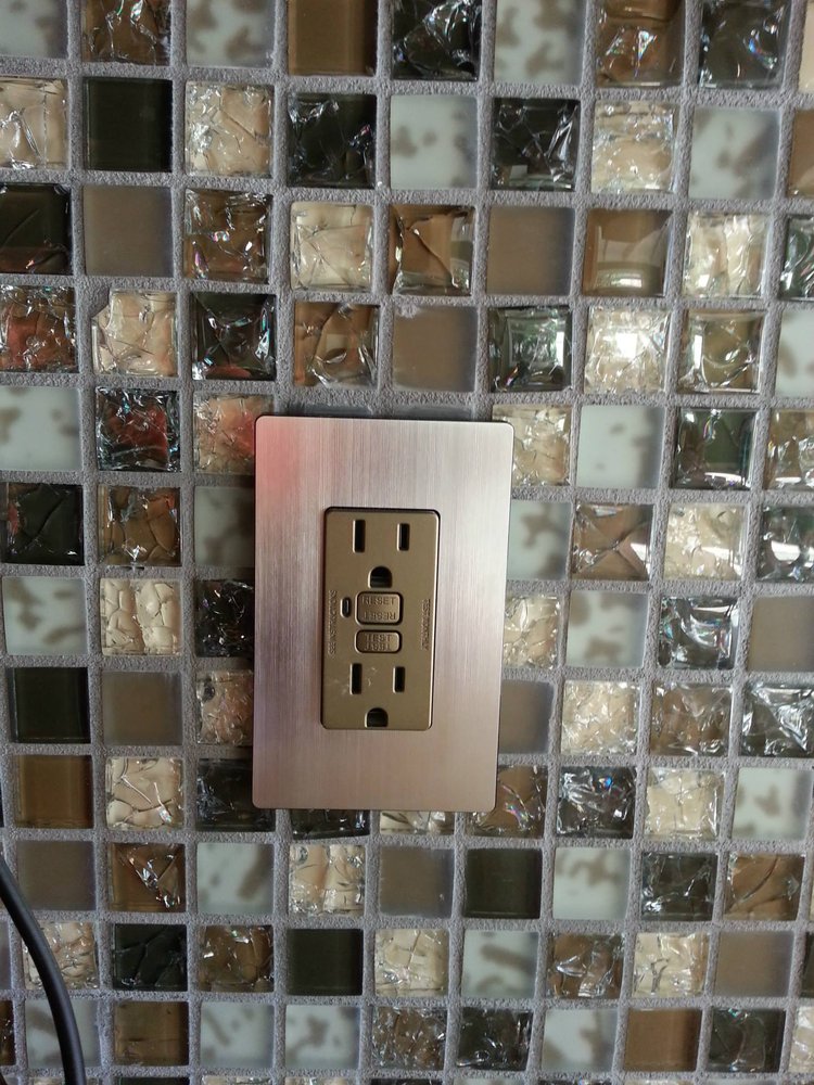 Slide of Santa Ana 24 Hour Electrician