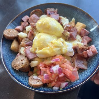 The Bro’Kin Yolk - Spanish Chorizo Bowl Spanish Chorizo Bowl - Breakfast & Brunch Near Me - Canmore, Alberta The Bro’Kin Yolk - Spanish Chorizo Bowl Spanish Chorizo Bowl - Breakfast & Brunch Near Me - Canmore, Alberta