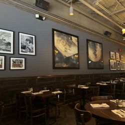Rocco’s Wood Fired Pizza - Inside