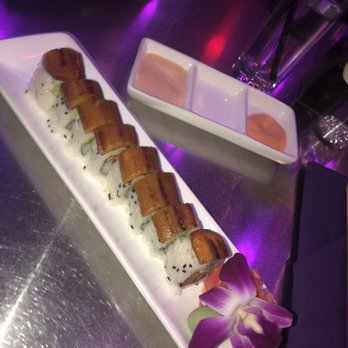 Sushi Mambo - Tres golpes roll - Sushi Bars Near Me - New York, New York Sushi Mambo - Tres golpes roll - Sushi Bars Near Me - New York, New York