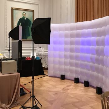 Arreola Entertainment - Open Air Booth at The Nixon Library. - Photo Booth Rentals Near Me Arreola Entertainment - Open Air Booth at The Nixon Library. - Photo Booth Rentals Near Me