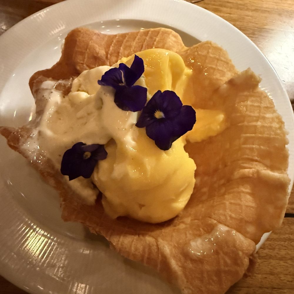 The Strand House - House-Made Ice Cream & Sorbet - Venues & Event Spaces Near Me - Manhattan Beach, California The Strand House - House-Made Ice Cream & Sorbet - Venues & Event Spaces Near Me - Manhattan Beach, California