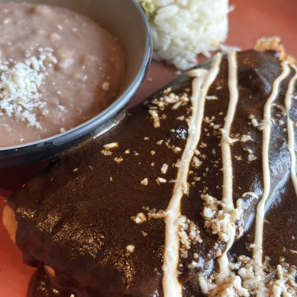 Molé Restaurant - Mexican Near Me - Spokane, Washington