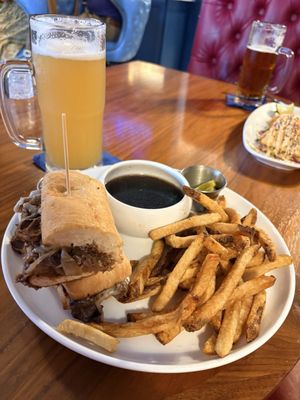 The League Kitchen & Tavern by null