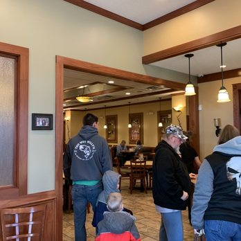 Cosmos Restaurant - Waiting - Greek Near Me - Fort Wayne, Indiana