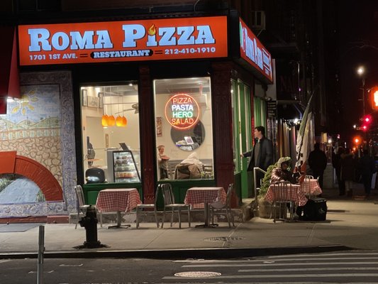 Roma Pizza by null