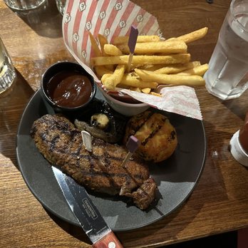 TGI Fridays - New York Strip - New American Near Me - Manchester, XGM TGI Fridays - New York Strip - New American Near Me - Manchester, XGM