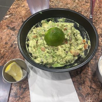 Mariscos El Barco Bar And Grill - table side guacamole - Mexican Near Me - Staunton, Virginia Mariscos El Barco Bar And Grill - table side guacamole - Mexican Near Me - Staunton, Virginia