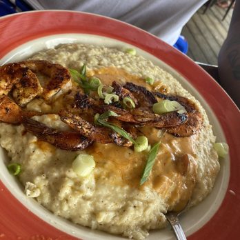 Surf Hut - Shrimp and Grits - Seafood Near Me - Destin, Florida