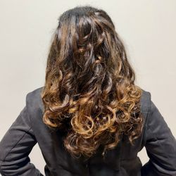 Trenell LeShelle Hair & Makeup Studio