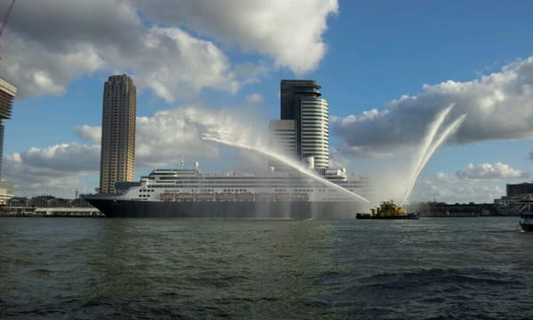 Cruise Terminal Rotterdam by null