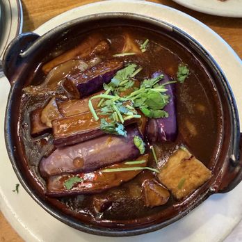 Merit Vegan Restaurant - Sp12. Eggplant Tofu Clay Pot (Gf) - Vegetarian Near Me - Sunnyvale, California Merit Vegan Restaurant - Sp12. Eggplant Tofu Clay Pot (Gf) - Vegetarian Near Me - Sunnyvale, California