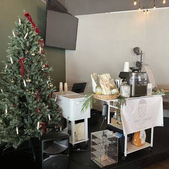 Salt Light Coffee and Provisions - Holiday season early beginnings - Coffee & Tea Near Me - San Dimas, California
