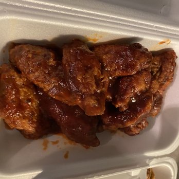 Weston Pizza and Wings - Mild wings - Pizza Near Me - Hamilton, Ontario