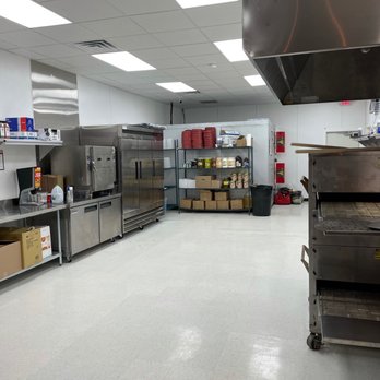 Fox's Pizza Den - Clean kitchen open to seee!! - Pizza Near Me - Mt. Pleasant, Pennsylvania