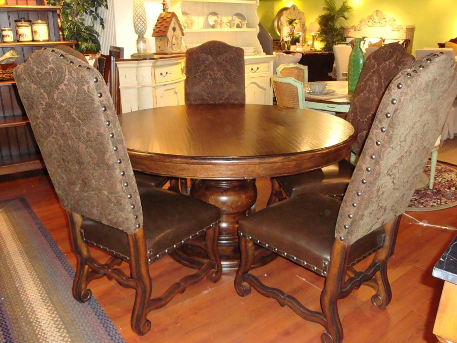 STORE ROOM ON MAIN Updated September 2024 250 S Main St, Oneida