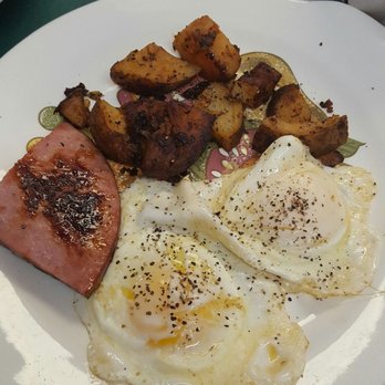 Roadhouse Cafe - Over easy eggs, sweet baby ham and home fries - Breakfast & Brunch Near Me - Belchertown, Massachusetts