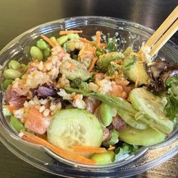 Large poke bowl - salmon & tuna Large poke bowl - salmon & tuna
