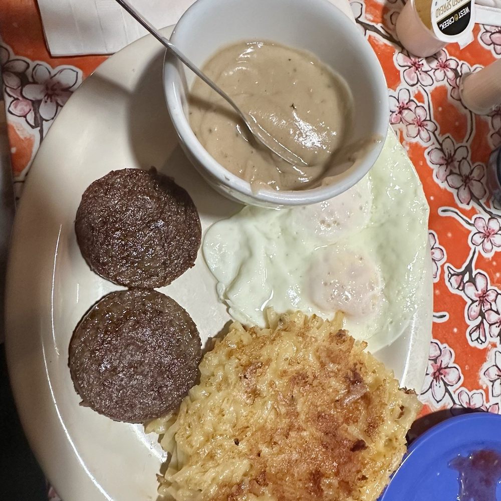 Beacon Light Tea Room - My 2 egg breakfast with sausage patties, sawmill gravy, and hashbrown casserole. Delicious! - Tea Rooms Near Me - Bon Aqua, Tennessee