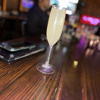 Pour Behavior by null