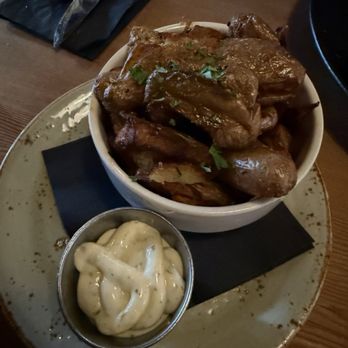 The Shambles - Potato wedges with aïoli - Beer Bar Near Me - Seattle, Washington