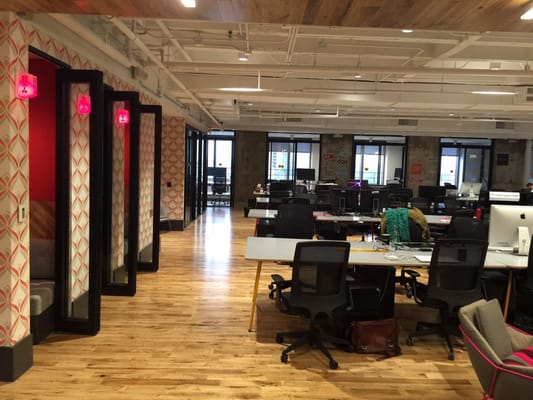 WeWork Office Space & Coworking by null
