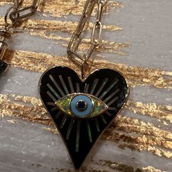 Tamarind Clothing - Tonight's holiday trunk show strain Pade Vavra jewelry designer!