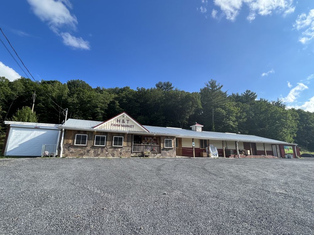 H & T FARM MARKET Updated October 2024 9039 State Route 259, Lost City, West Virginia