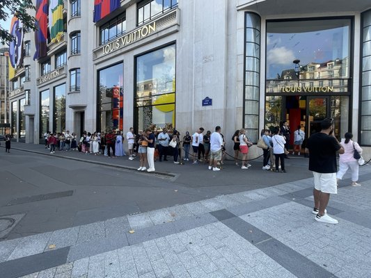Louis Vuitton by null