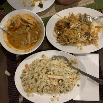 Min's Kitchen - Thai Near Me - La Canada Flintridge, California Min's Kitchen - Thai Near Me - La Canada Flintridge, California