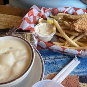Grandpa's Grill - Soup and fish & fries - American Near Me - Gallup, New Mexico