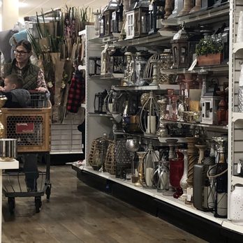 TJ MAXX/HOMEGOODS - Updated January 2026 - 45 Photos & 56 Reviews