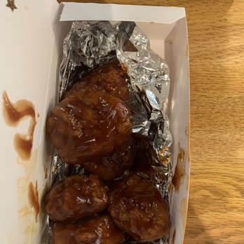 Charleys Cheesesteaks - 6 Piece Wings Combo BBQ flavored - Cheesesteaks Near Me - Orlando, Florida
