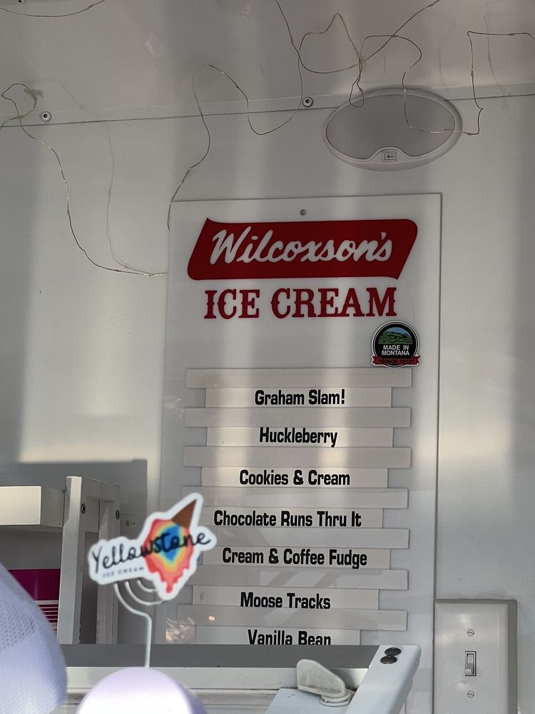 YELLOWSTONE ICE CREAM Updated October 2024 206 Park St, Gardiner, Montana Ice Cream