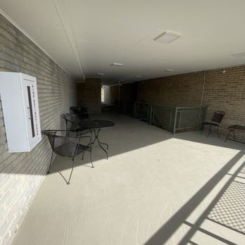 Colony House Motor Lodge - Seating area - Hotels Near Me - Roanoke, Virginia