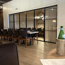 Vive Restaurant - Inside& private dining area