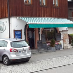 Landmetzgerei + Partyservice Hölzl