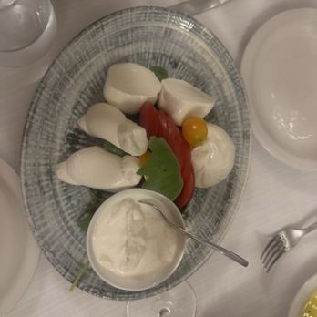 La Buchetta - Mozzarella Appetizer - Tuscan Near Me - Florence, FI