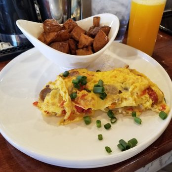 Grove Brunch Cafe - Grove omelet - Breakfast & Brunch Near Me - El Paso, Texas Grove Brunch Cafe - Grove omelet - Breakfast & Brunch Near Me - El Paso, Texas