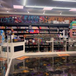 W Smoke Shop
