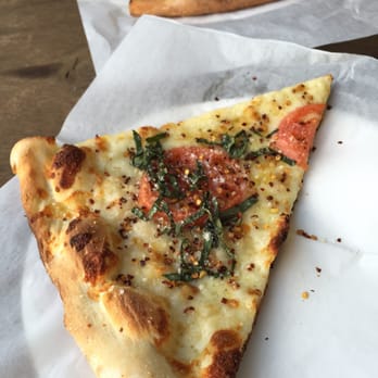 Pie Life Pizza - Tomato Basil - Pizza Near Me - Pasadena, California