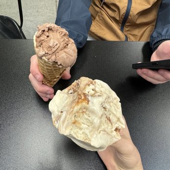 Reed's Dairy - Meridian - Ice Cream & Frozen Yogurt Near Me - Meridian, Idaho Reed's Dairy - Meridian - Ice Cream & Frozen Yogurt Near Me - Meridian, Idaho