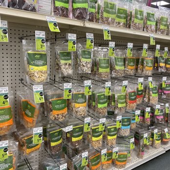 Foodland - Grocery Near Me - Honolulu, Hawaii