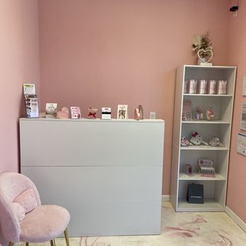 Destiny’s Glam Bar - Hair Salons Near Me - San Jose, California Destiny’s Glam Bar - Hair Salons Near Me - San Jose, California