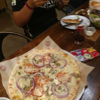 MOD Pizza - Pizza Near Me - Kildeer, Illinois