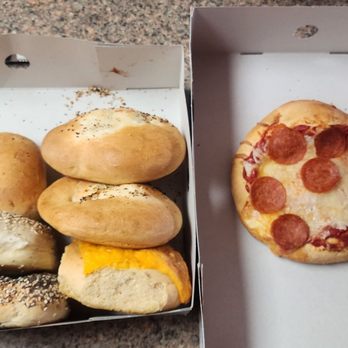 Gold Coast Bagel - Awesome taste and fresh - Bagels Near Me - La Mesa, California Gold Coast Bagel - Awesome taste and fresh - Bagels Near Me - La Mesa, California